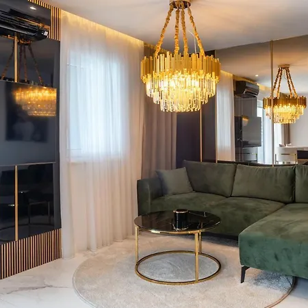Apartman Niko's & *